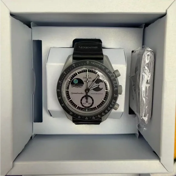 🍬Swatch x Omega Bioceramic Moonswatch Mission To Earthphase Watch - Picture 3 of 4